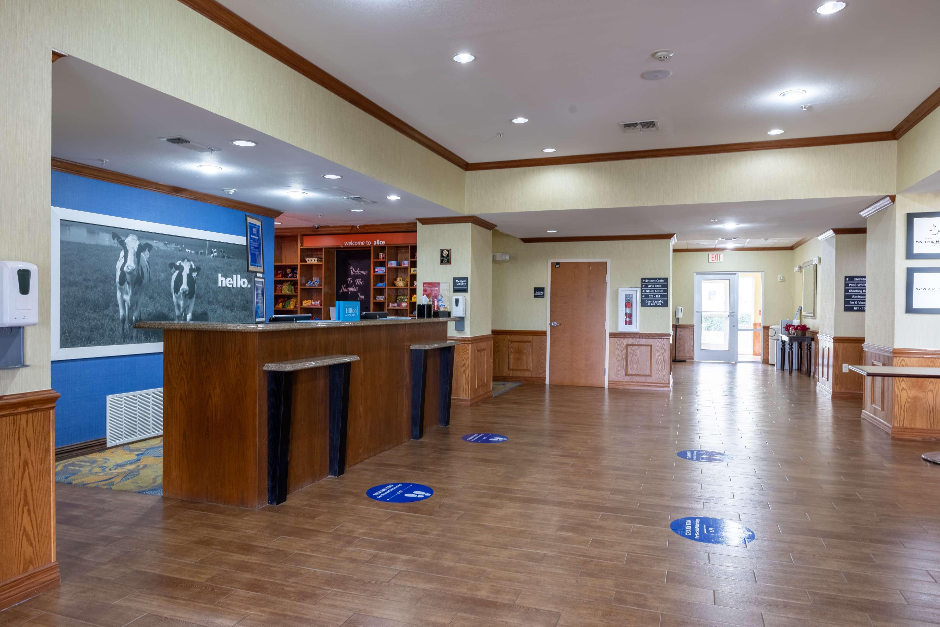 Hampton Inn Alice Buitenkant foto
