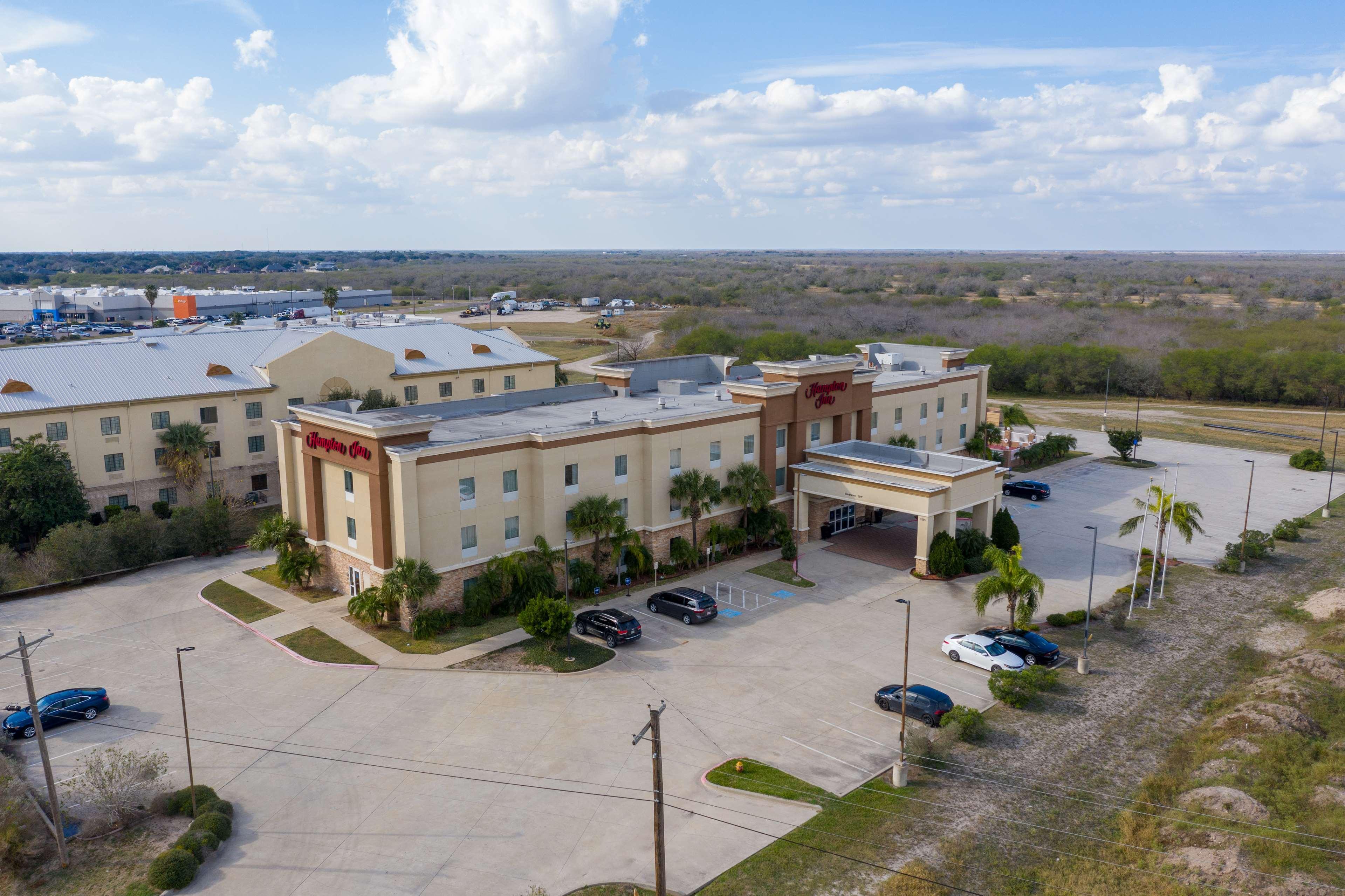 Hampton Inn Alice Buitenkant foto