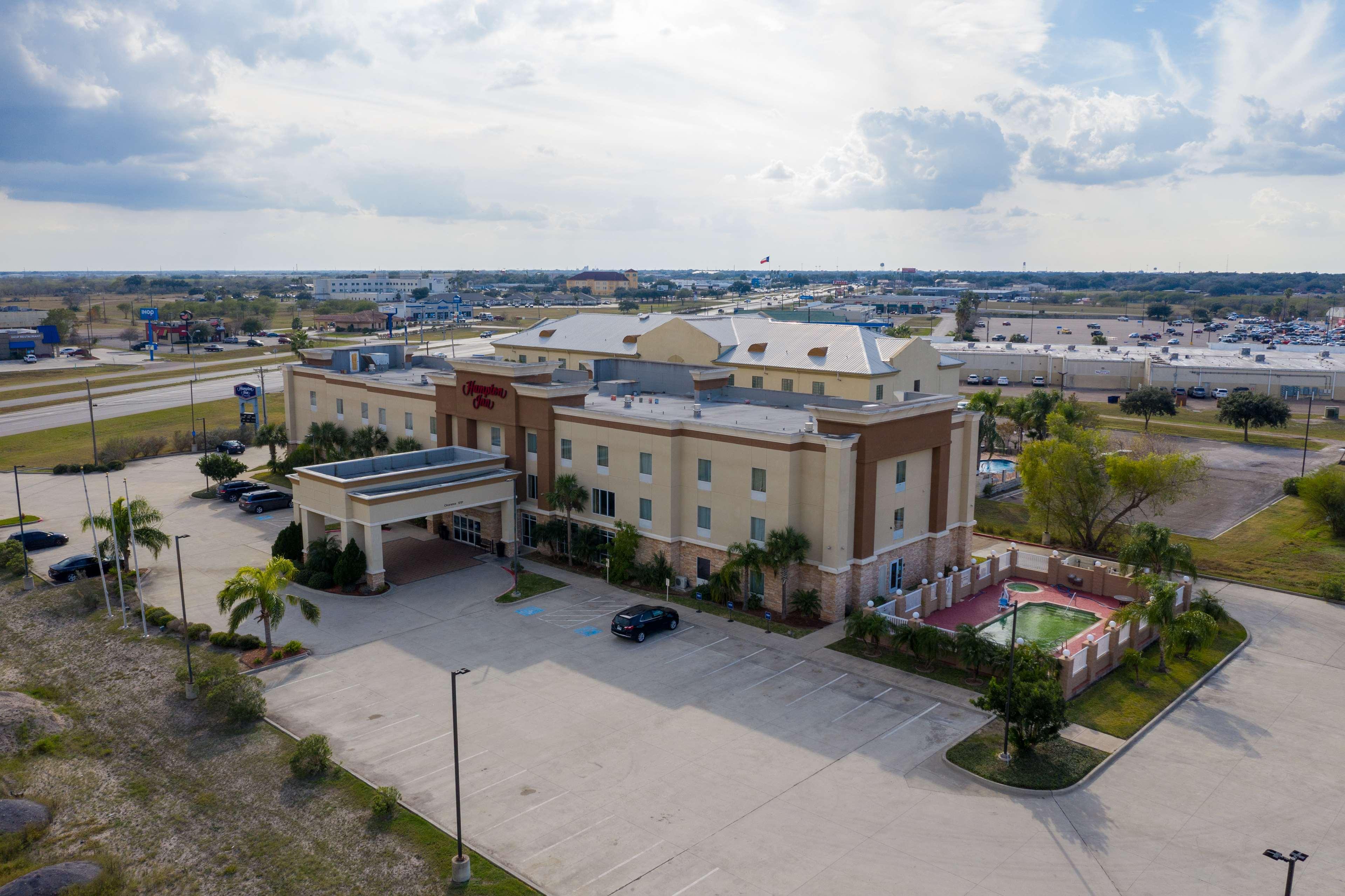 Hampton Inn Alice Buitenkant foto
