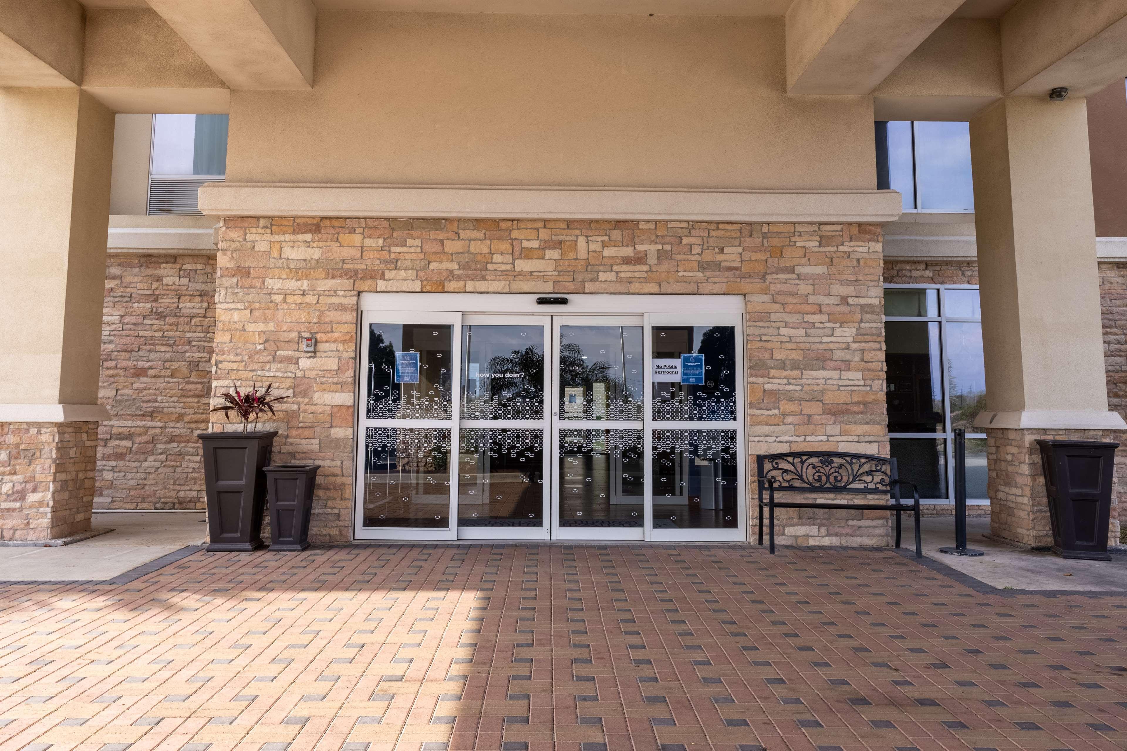 Hampton Inn Alice Buitenkant foto